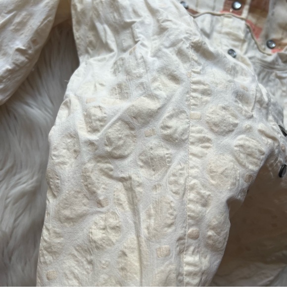 Mix It Western Textured Multi-Pattern Button Down Shirt - Picture 4 of 10